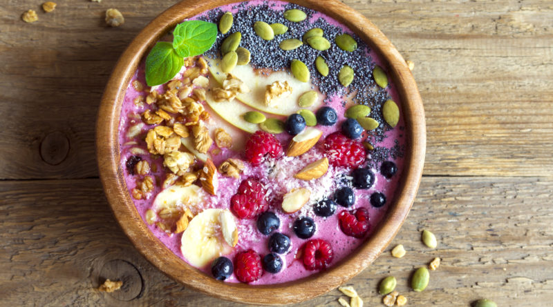 How to Make Smoothie Bowls and Açaí Bowls